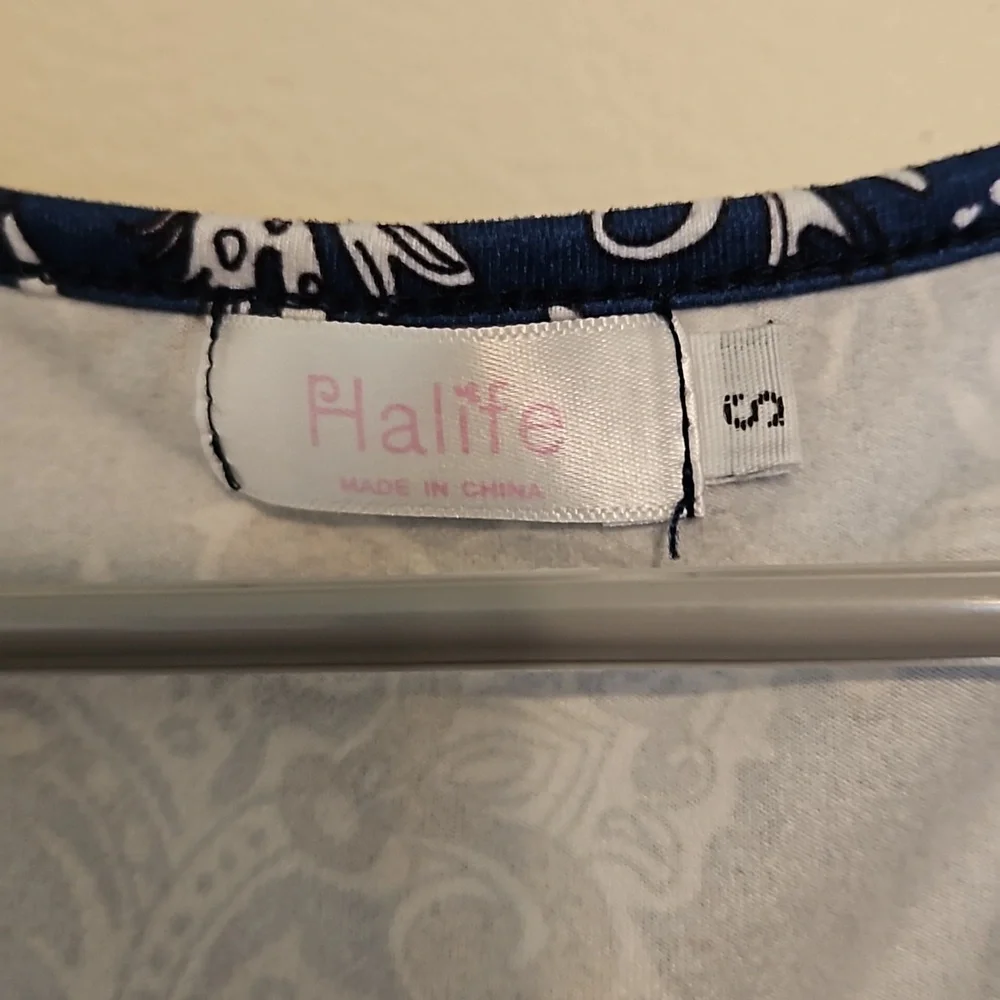 Halife multi color patterned sleeveless tank top - Picture 2 of 5